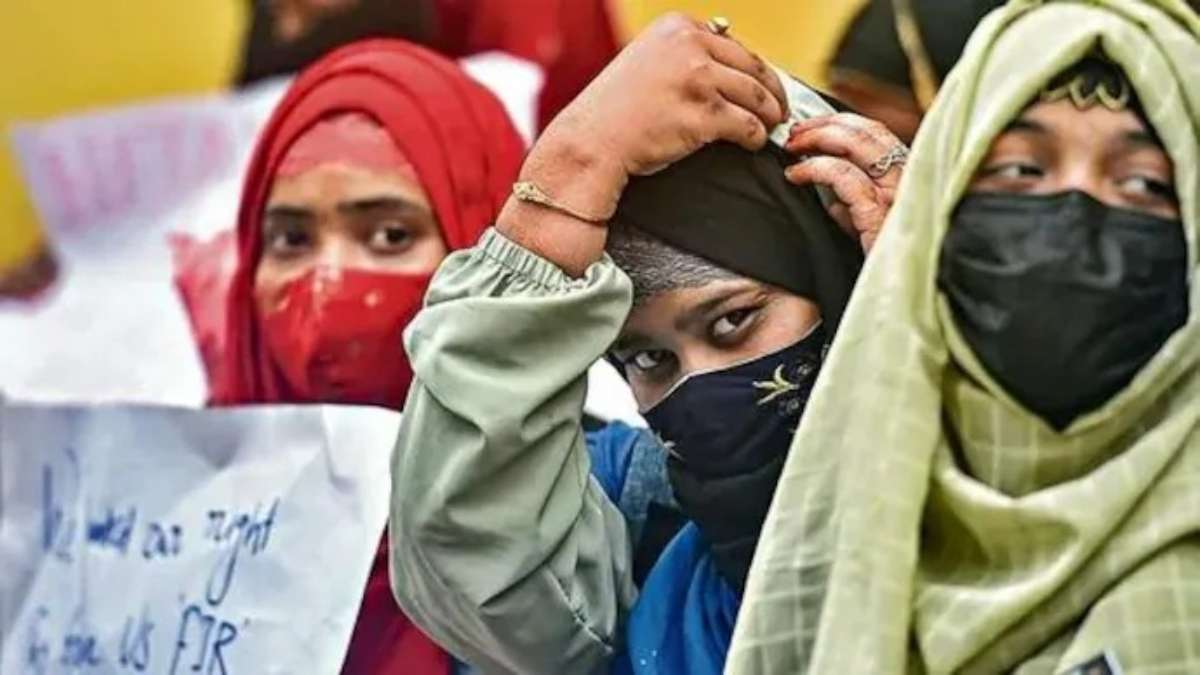 Supreme Court Hijab ban Mumbai: Students must be free to dress however they please, The Supreme Court upholds Chembur College's burqa-ban policy.